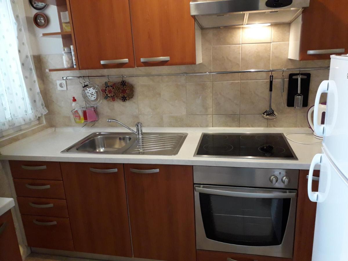 Apartments J&R Babara Biograd Na Moru Bagian luar foto